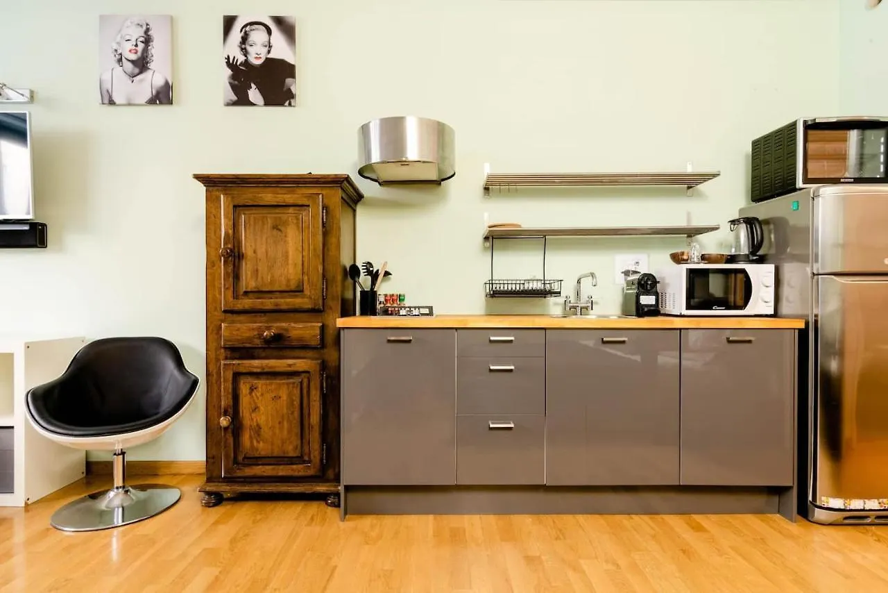 Central Studio Apartment - 24H Self Checkin Milan Italie