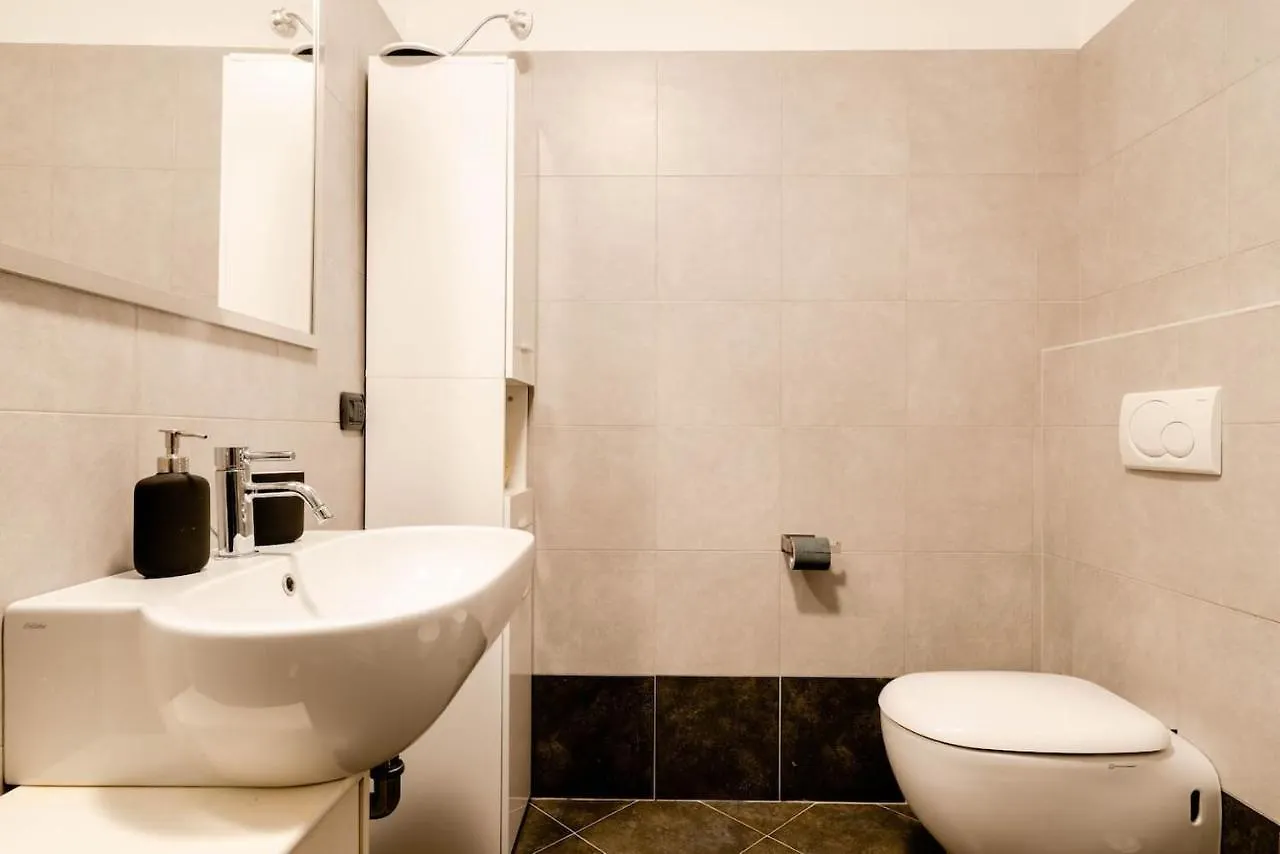 Central Studio Apartment - 24H Self Checkin Milan