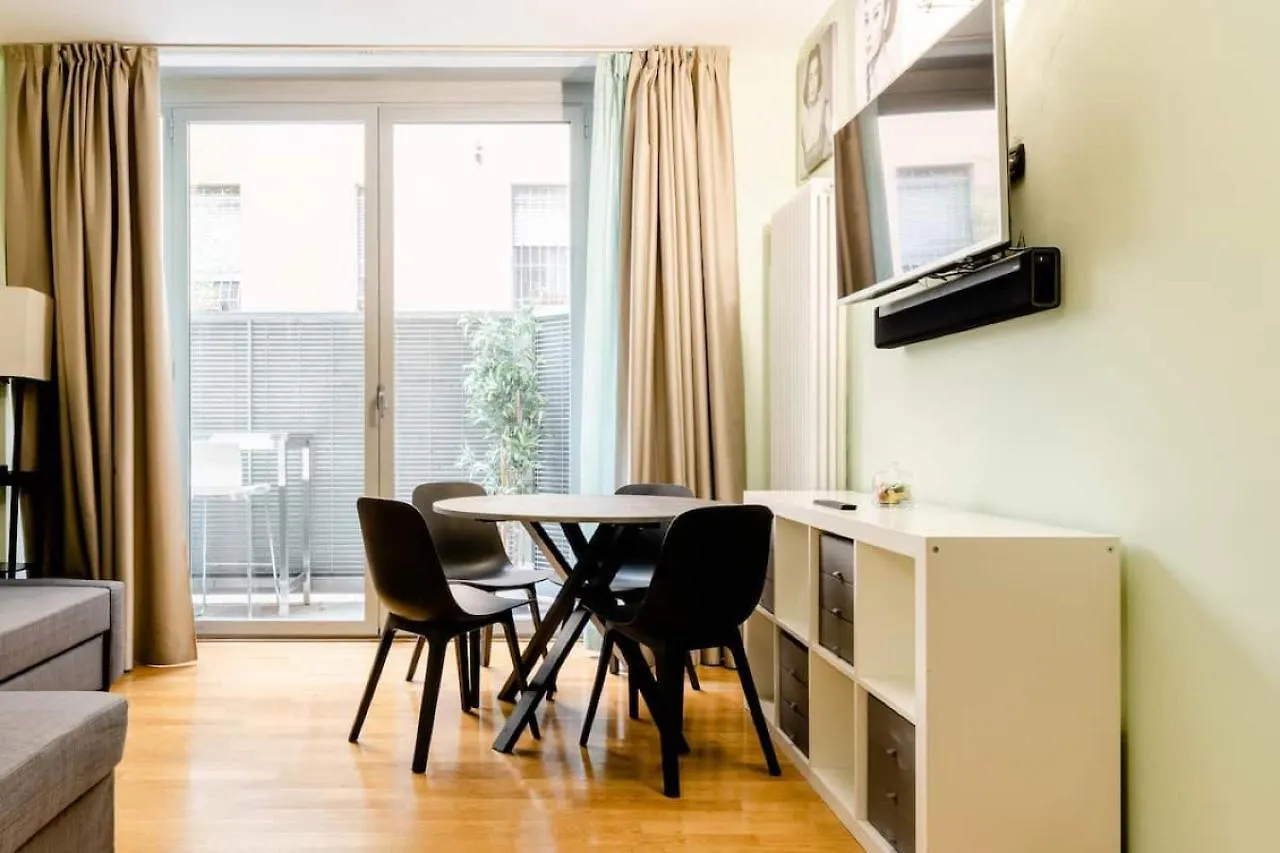 Central Studio Apartment - 24H Self Checkin Milan