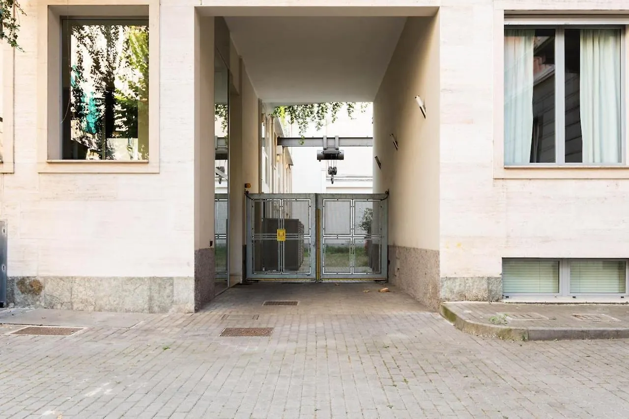 Central Studio Apartment - 24H Self Checkin Milan