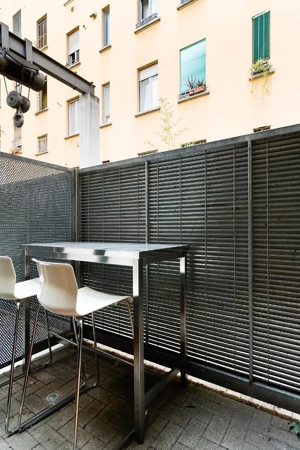 Central Studio Apartment - 24H Self Checkin Milan 0*,  Italie